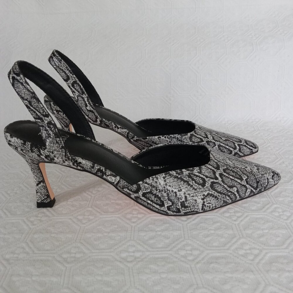 NEW YORK & COMPANY Women's Antonella Snakeskin design Slingback Pumps Size 8